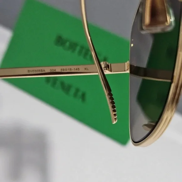 Bottega Veneta gold mirror BV0305SA 004 59 16 145 XL Gold Frame Sunglasses NIB Bottega Veneta | Accessories | Bottega Veneta Gold Mirror  main image 4